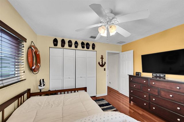 3999 NE 15th Avenue, Oakland Park, FL 33334