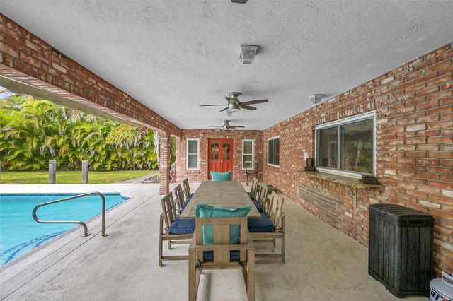 3999 NE 15th Avenue, Oakland Park, FL 33334