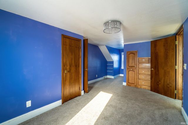 11934 Grabill Road, Leo, IN 46765