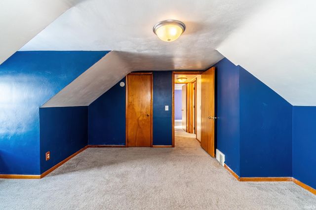 11934 Grabill Road, Leo, IN 46765