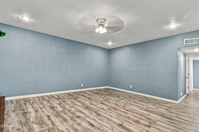 5201 PRINCE EDWARD Avenue, El Paso, TX 79924