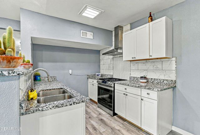 5201 PRINCE EDWARD Avenue, El Paso, TX 79924