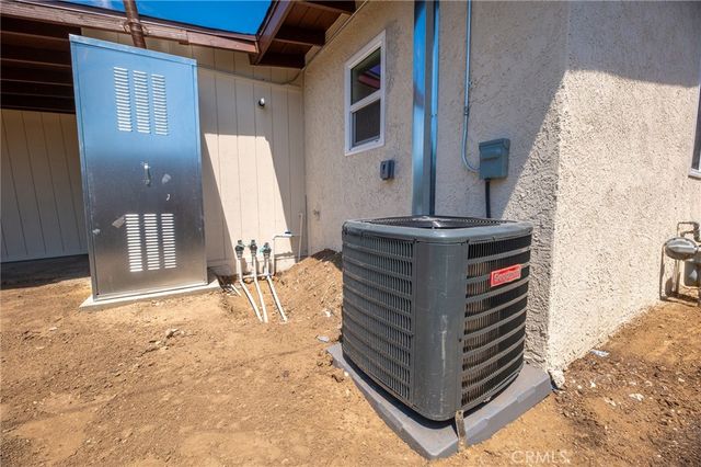 16528 E Brookport, Covina, CA 91722