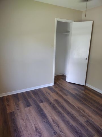 102 Libby Circle, Willis, TX 77378