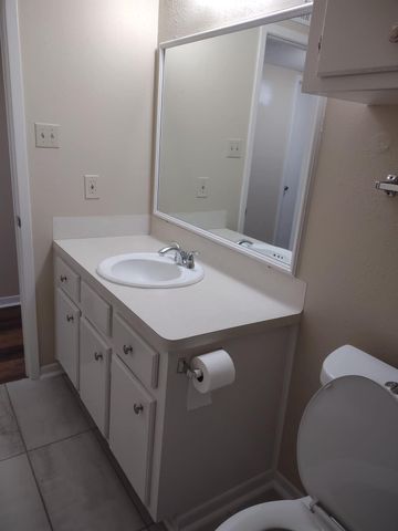 102 Libby Circle, Willis, TX 77378