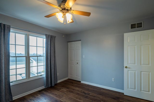 1025 Windsor Lane, Dyer, IN 46311