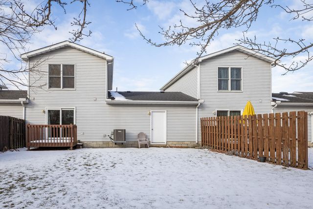 1025 Windsor Lane, Dyer, IN 46311