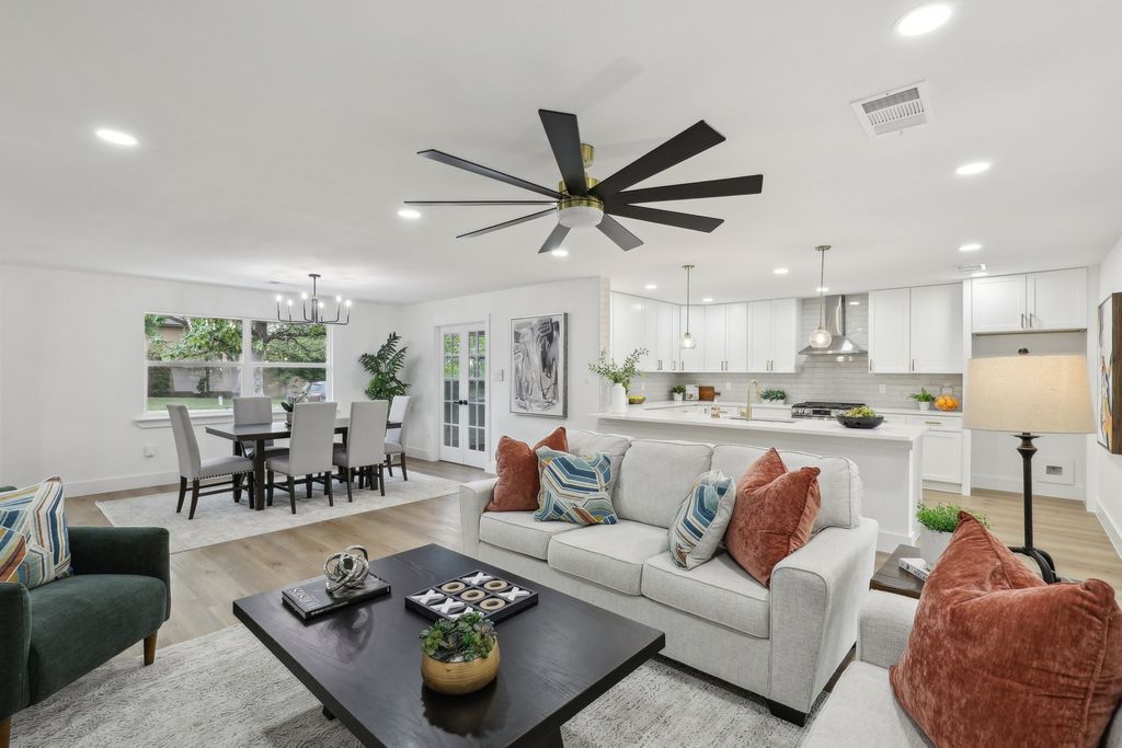 9652 Ferndale Road, Dallas, TX 75238
