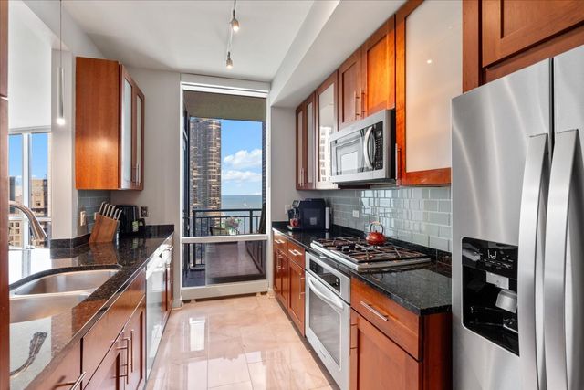 505 N MCCLURG Court 3102, Chicago, IL 60611