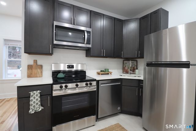 55 Channing Street 2, New London, CT 06320