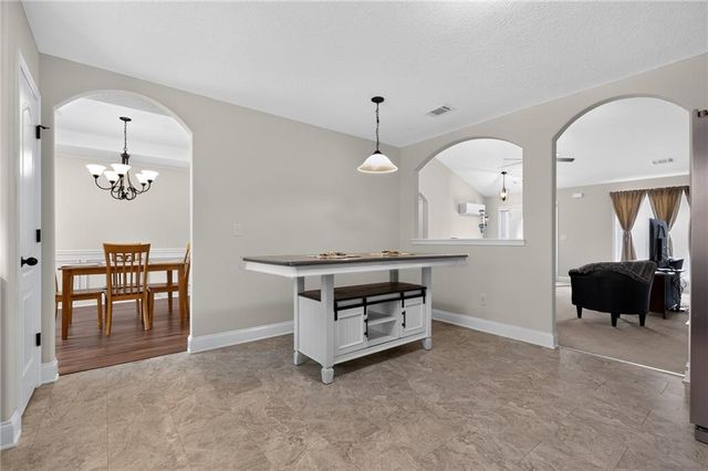 510 Embassy Walk, Winder, GA 30680