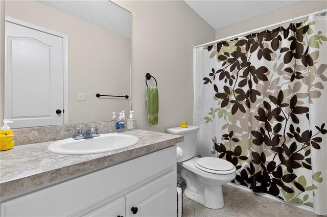 510 Embassy Walk, Winder, GA 30680