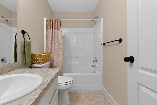 510 Embassy Walk, Winder, GA 30680