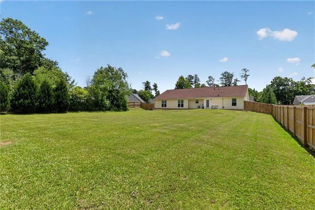 510 Embassy Walk, Winder, GA 30680