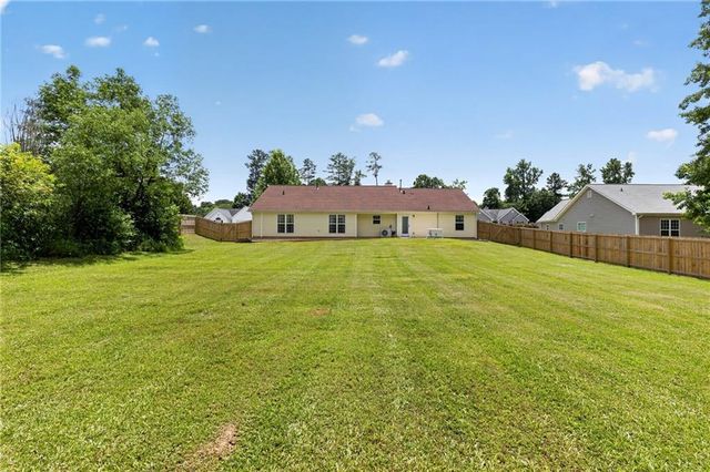 510 Embassy Walk, Winder, GA 30680