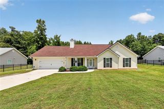 510 Embassy Walk, Winder, GA 30680