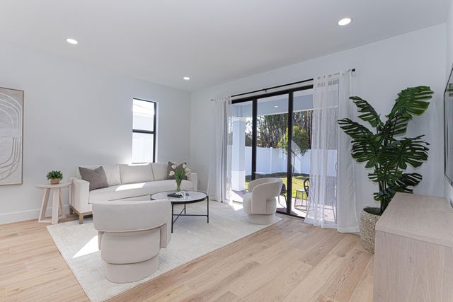 314 4th St Street, Jupiter, FL 33458