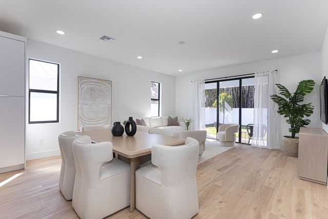 314 4th St Street, Jupiter, FL 33458