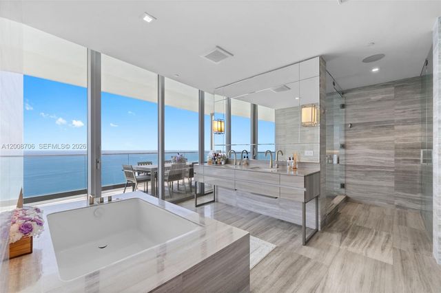 18975 Collins Avenue 5200, Sunny Isles Beach, FL 33160
