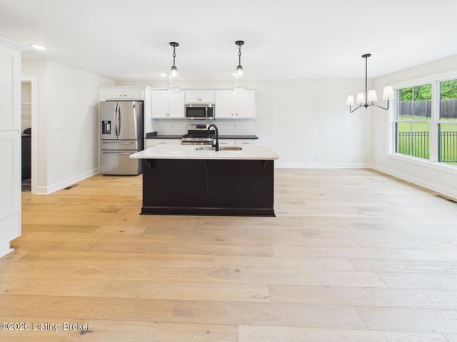 12118 Cypress Ridge Dr, Jeffersontown, KY 40299