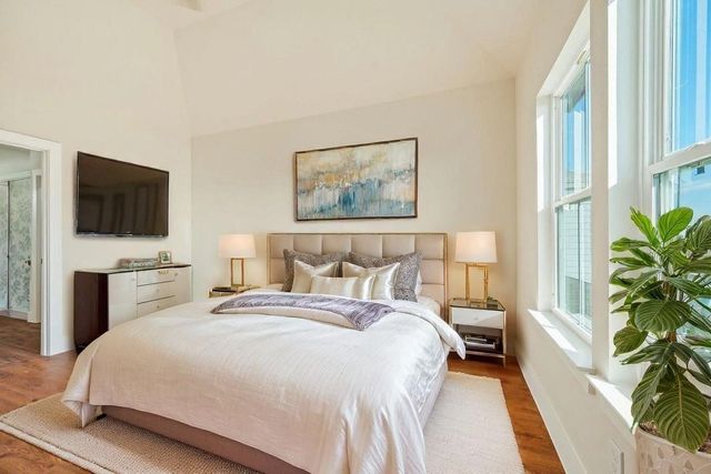 6702 Metro Boulevard 4, Houston, TX 77083