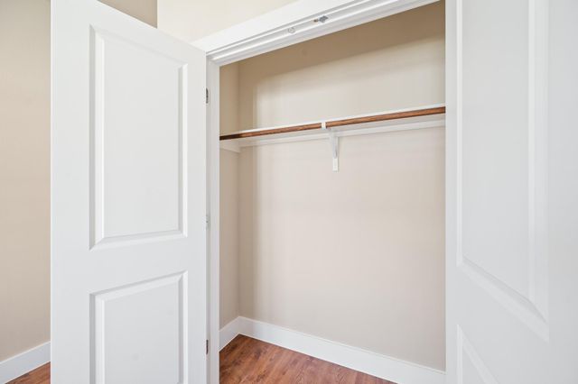 6702 Metro Boulevard 4, Houston, TX 77083