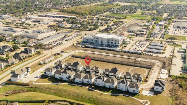 6702 Metro Boulevard 4, Houston, TX 77083