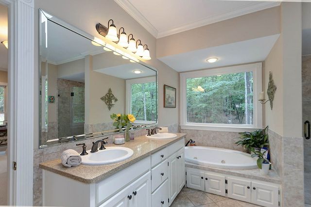 602 Hickory Creek Drive, Ellerslie, GA 31807