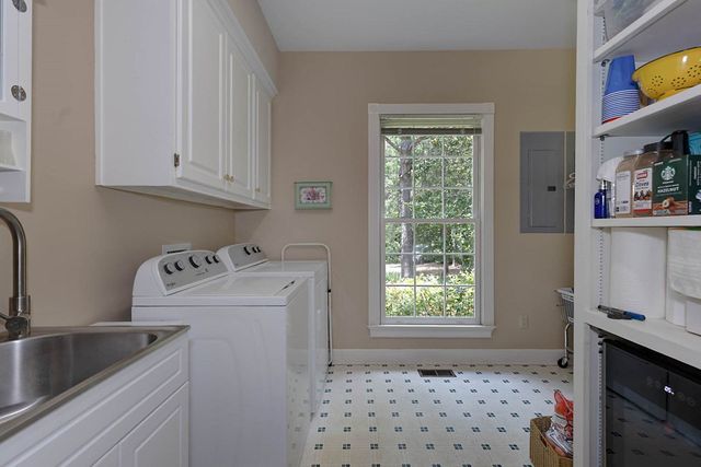 602 Hickory Creek Drive, Ellerslie, GA 31807