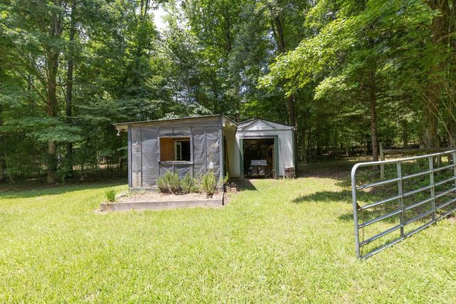 602 Hickory Creek Drive, Ellerslie, GA 31807