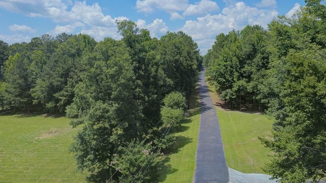602 Hickory Creek Drive, Ellerslie, GA 31807
