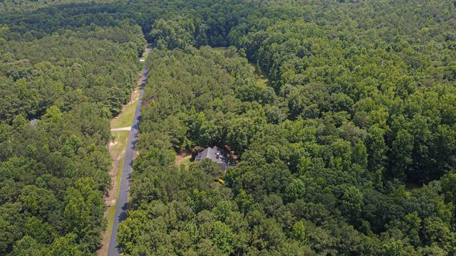 602 Hickory Creek Drive, Ellerslie, GA 31807