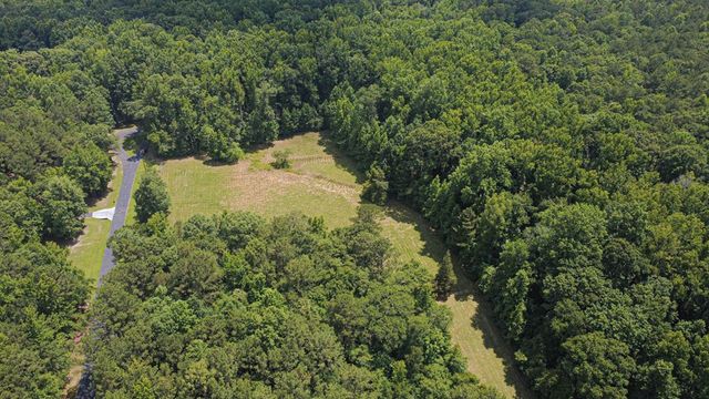 602 Hickory Creek Drive, Ellerslie, GA 31807