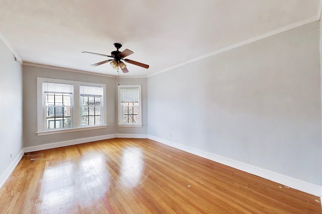 4015 N Mozart Street, Chicago, IL 60618