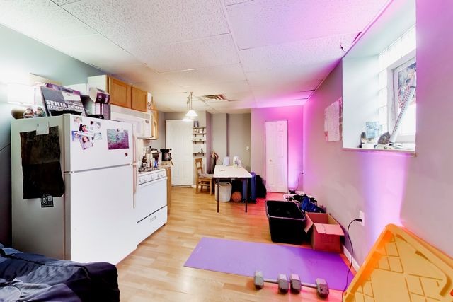 4015 N Mozart Street, Chicago, IL 60618