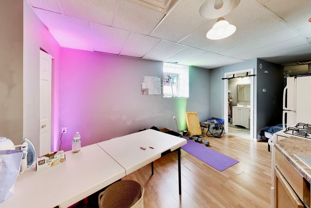 4015 N Mozart Street, Chicago, IL 60618