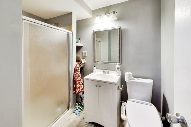 4015 N Mozart Street, Chicago, IL 60618