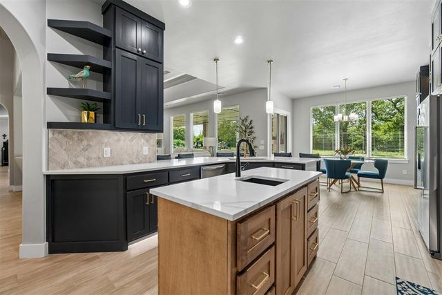 16289 Vernon Circle, Newalla, OK 74857