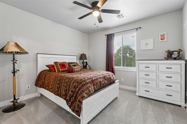 16289 Vernon Circle, Newalla, OK 74857