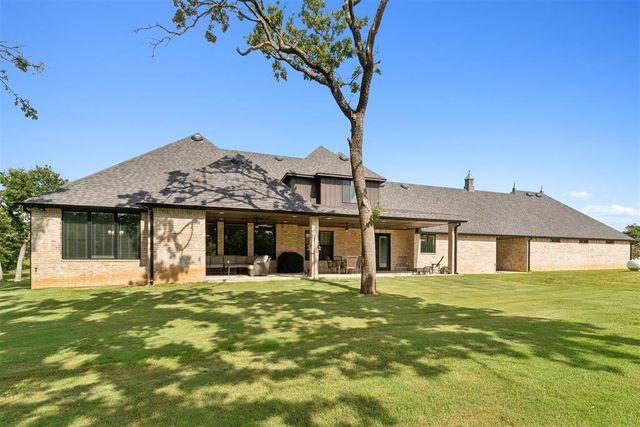 16289 Vernon Circle, Newalla, OK 74857
