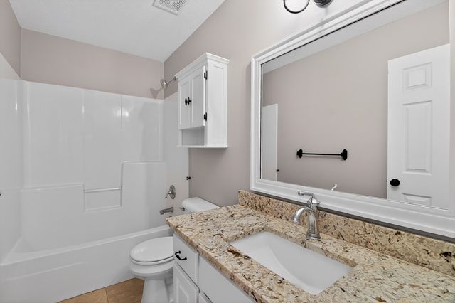 166 Fuller Rd, Dothan, AL 36301