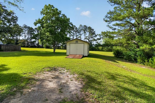 166 Fuller Rd, Dothan, AL 36301