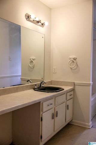 852 SUN VALLEY ROAD, Center Point, AL 35215