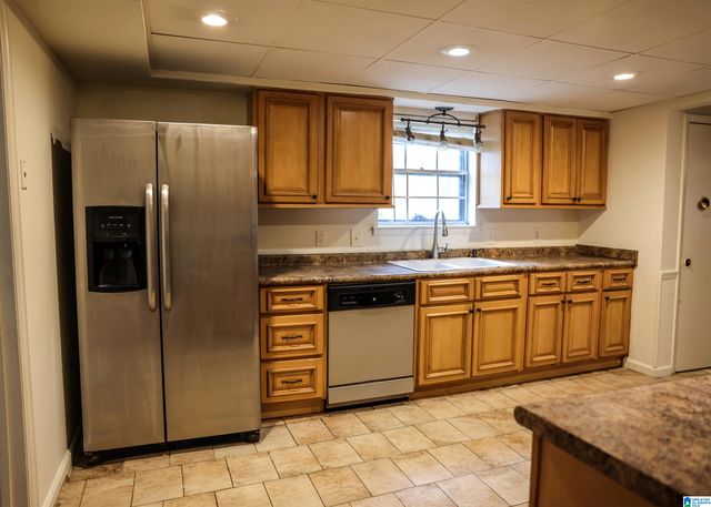 852 SUN VALLEY ROAD, Center Point, AL 35215