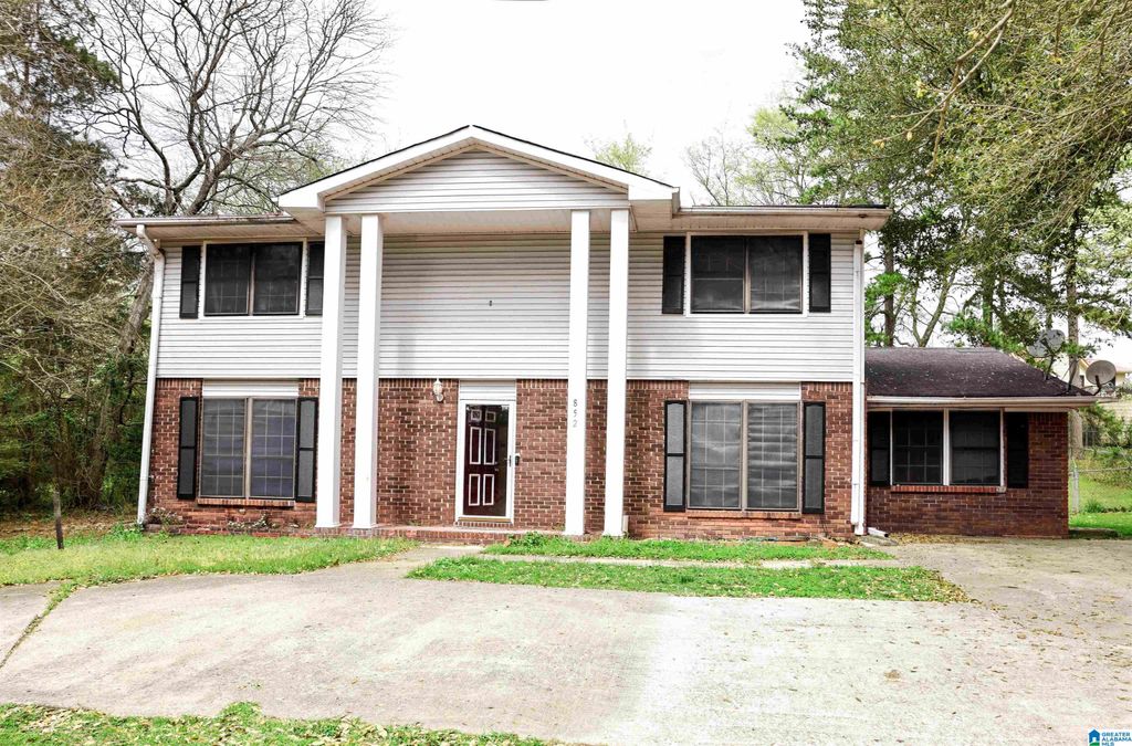 852 SUN VALLEY ROAD, Center Point, AL 35215
