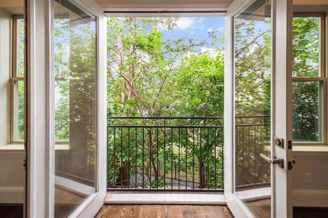 1230 W 25th Street C, Houston, TX 77008