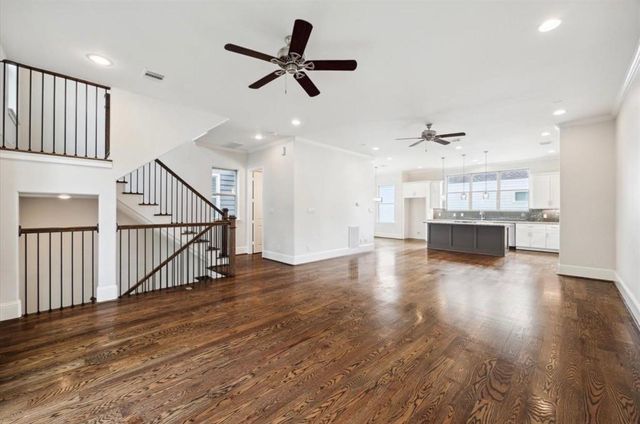 1230 W 25th Street C, Houston, TX 77008