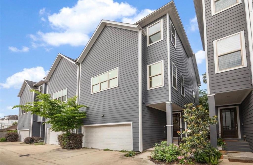 1230 W 25th Street C, Houston, TX 77008