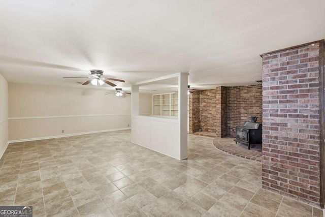 2224 Colonial Drive, Gainesville, GA 30501