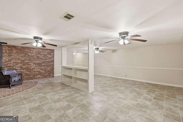 2224 Colonial Drive, Gainesville, GA 30501